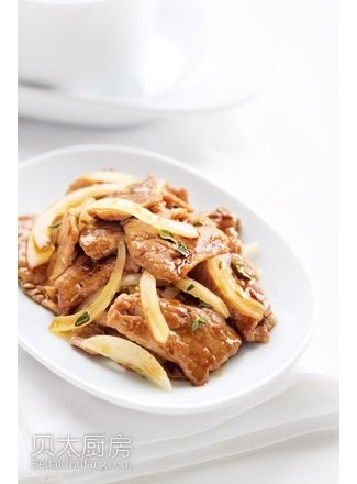 孜然洋蔥炒牛肉